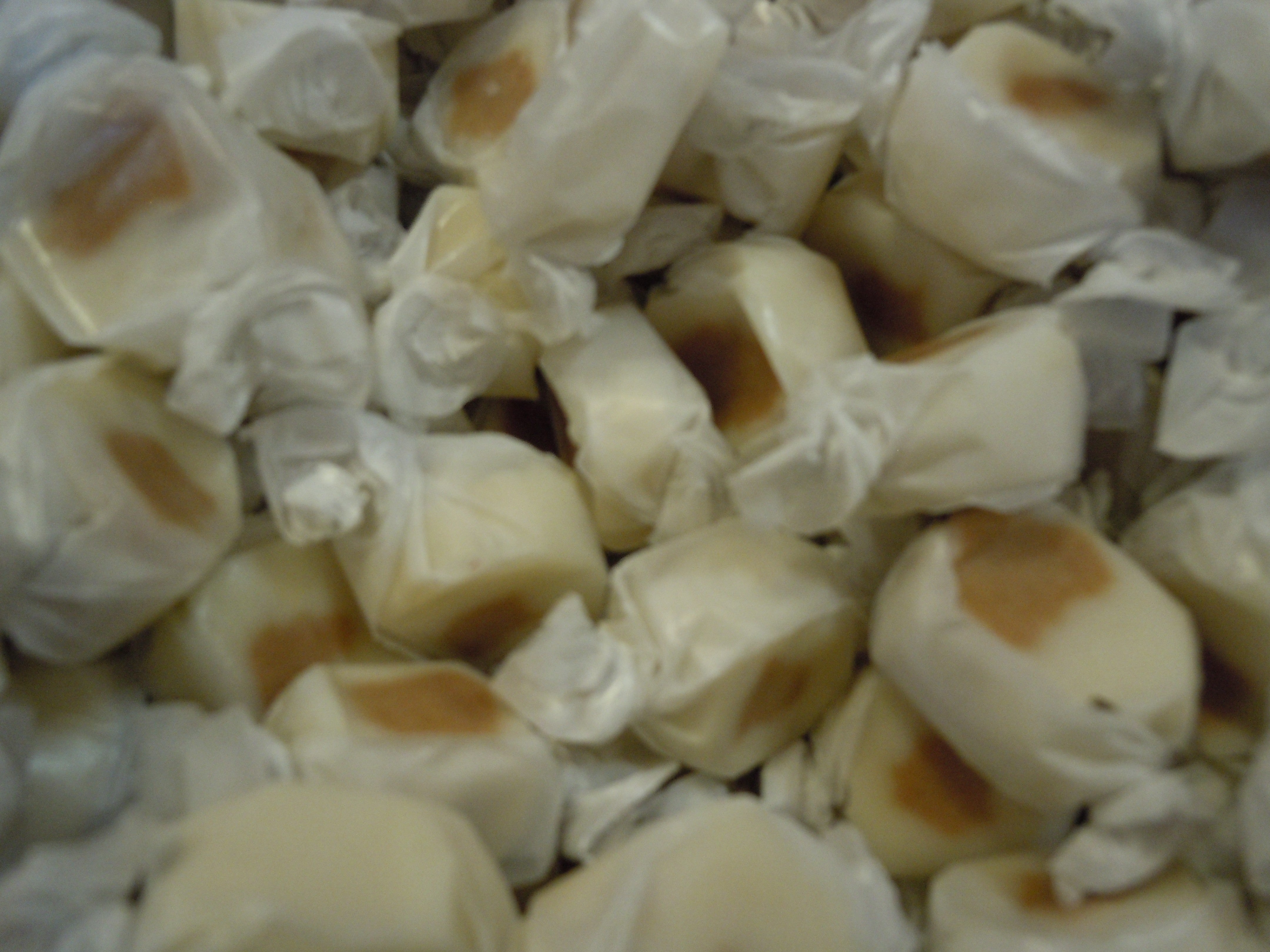 Vanilla Peanut Butter Taffy